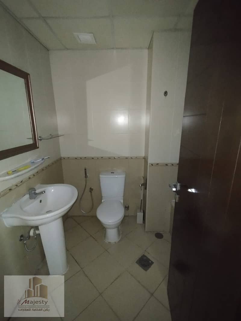 7 1000438296. jpg
