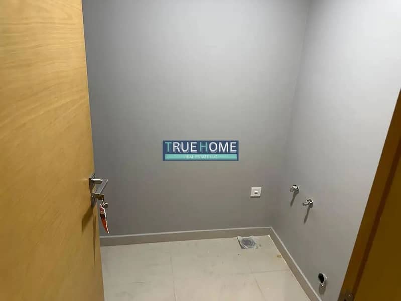 18 845663374-1066x800. webp