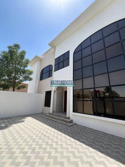 4 Bedroom Villa for Rent in Al Khaledia Suburb, Sharjah - ce55aafc-a885-498b-9851-b15a26ba8449. jpg 4 Bedroom Villa for Rent in Al Khaledia Suburb, Sharjah - ce55aafc-a885-498b-9851-b15a26ba8449. jpg