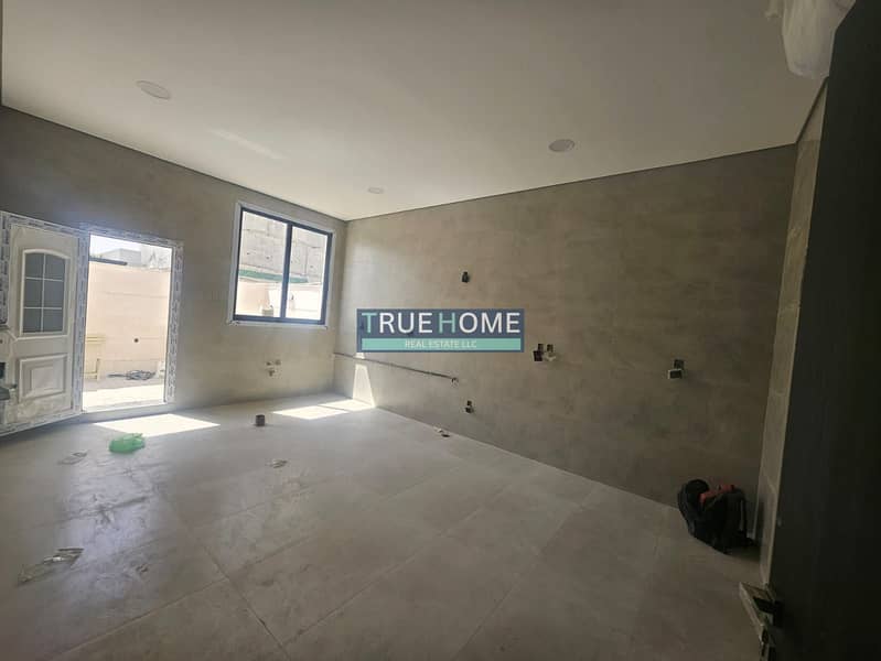 7 333cdf81-ca42-417b-acc8-019ee5356923. jpg