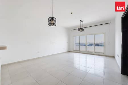 1 Slaapkamer Appartement te Koop in Dubai Silicon Oasis (DSO), Dubai - Appartement in Dubai Silicon Oasis (DSO)，Silicon Heights，Silicon Heights 2, 1 slaapkamer, 850000 AED - 15592045