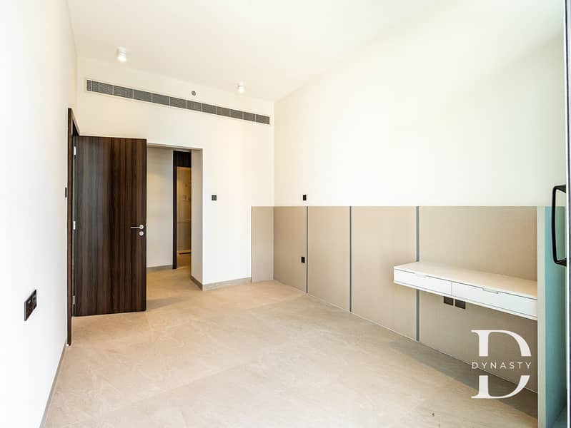 Boutique Living | Brand New | 6 Cheques - Image 6