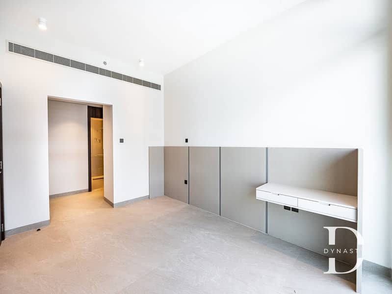 Boutique Living | Brand New | 6 Cheques - Image 11