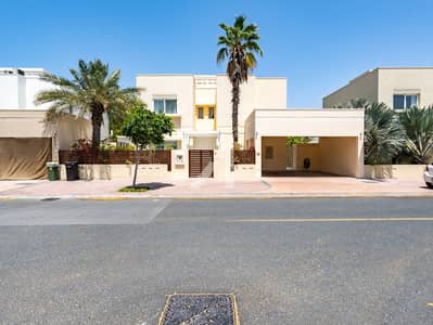 5 Camere Villa in Vendita a The Meadows, Dubai - image_23
