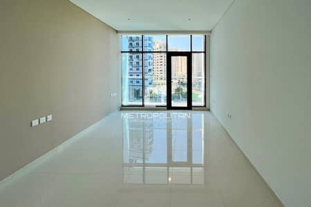 Studio for Rent in Palm Jumeirah, Dubai - Fully Equipped Studio | Mid Floor | Prime Address