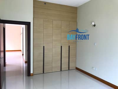 Well Maintained| Spacious| Ready| AC Free| 4 Chqs Well Maintained| Spacious| Ready| AC Free| 4 Chqs