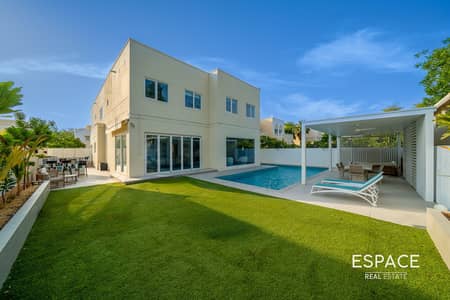 5 habitaciones Villa para en Venta en The Meadows, Dubai - Villa en The Meadows，The Meadows 9, 5 dormitorios, 13950000 AED - 15594523