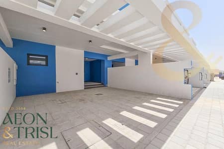 5 habitaciones Townhouse para en Alquiler en DAMAC Lagoons, Dubai - Casa adosada en DAMAC Lagoons,Santorini, 5 dormitorios, 250000 AED - 15595249 5 habitaciones Townhouse para en Alquiler en DAMAC Lagoons, Dubai - Casa adosada en DAMAC Lagoons,Santorini, 5 dormitorios, 250000 AED - 15595249