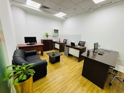 Office in Affitto a Bur Dubai, Dubai - 5b02a43b-facd-4e4d-8305-4e0145ada86e. jpg