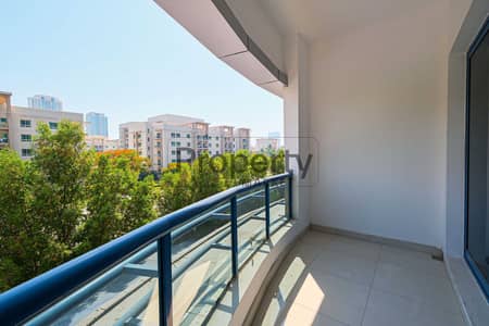 3 Bedroom Flat for Rent in Barsha Heights (Tecom), Dubai - 12 Payments Option | Large Balcony | Greens View 3 Bedroom Flat for Rent in Barsha Heights (Tecom), Dubai - 12 Payments Option | Large Balcony | Greens View