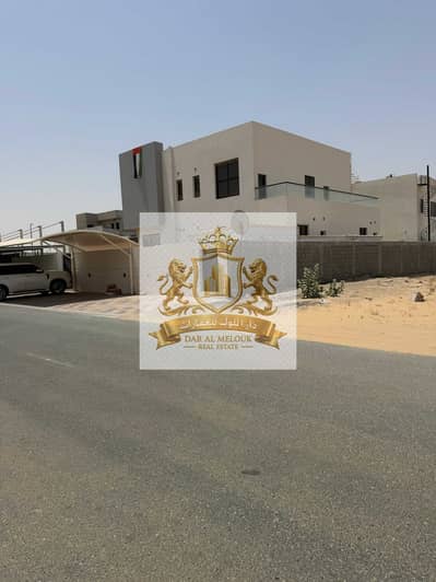 Plot para en Venta en Hoshi, Sharjah - WhatsApp Image 2026-06-24 at 19.10. 42 (1). jpeg Plot para en Venta en Hoshi, Sharjah - WhatsApp Image 2026-06-24 at 19.10. 42 (1). jpeg