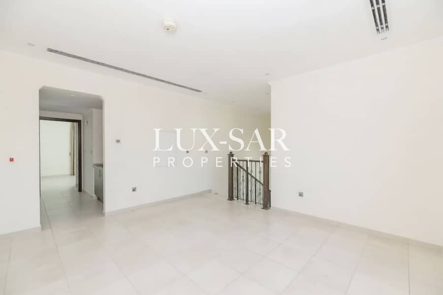 Villa in Jumeirah Park,District 8, 3 schlafzimmer, 314999 AED - 15520342 Villa in Jumeirah Park,District 8, 3 schlafzimmer, 314999 AED - 15520342