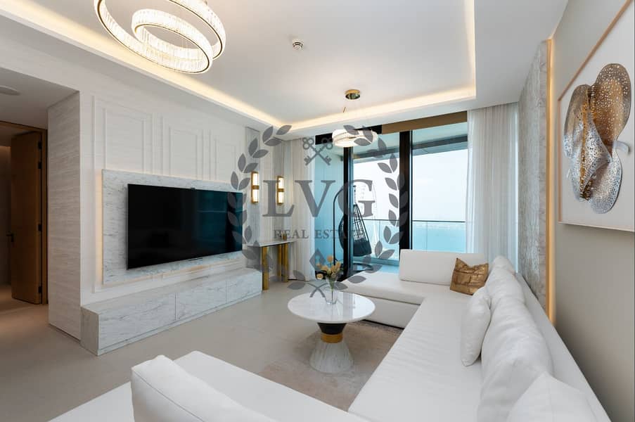3 Living Room with TV. png