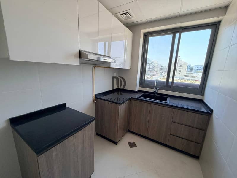 Brand new 1BR-Payment in 6CHEQS with all Facilities - Image 7