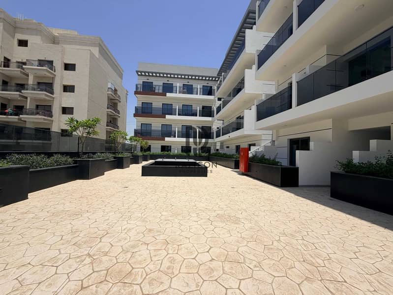 Brand new 1BR-Payment in 6CHEQS with all Facilities - Image 20