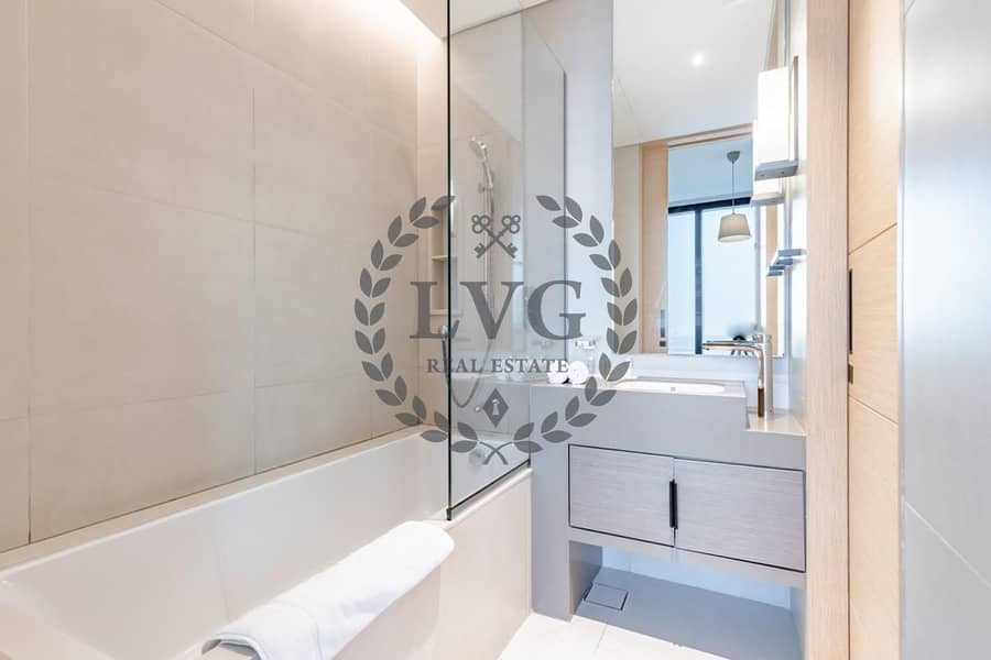 Elegant and Cozy | Marina View | Fully Furnished - Image 8