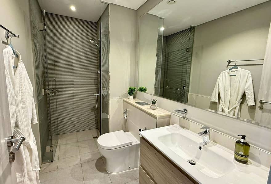 Furnished I Near Metro I Furnished - Image 8