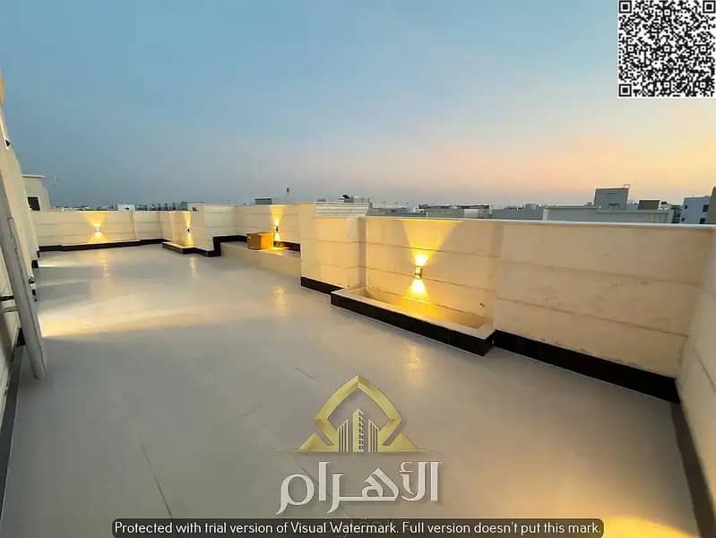 5 845428268-1066x800. webp