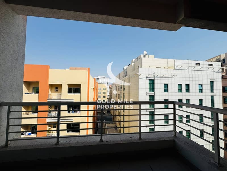 Next to Metro - Bachelor Sharing Allowed - Profitable Apartment - Image 9