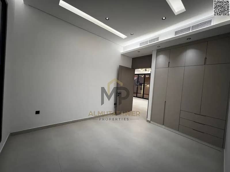 26 846454988-1066x800. webp