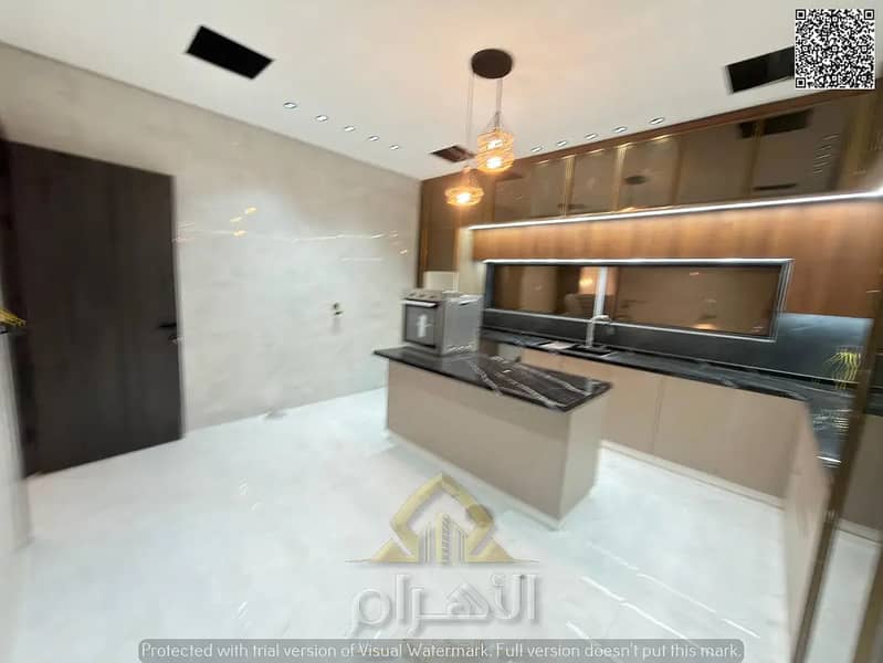 9 826498251-1066x800. webp