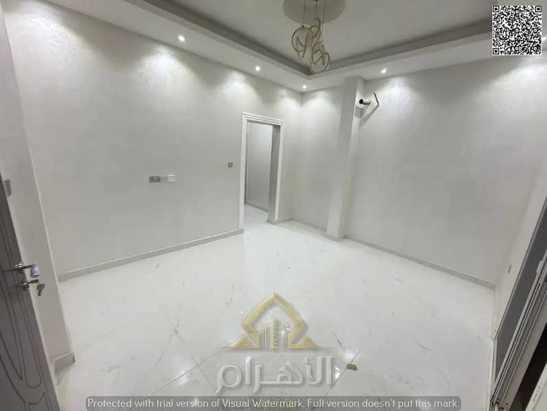 16 839893018-1066x800. webp