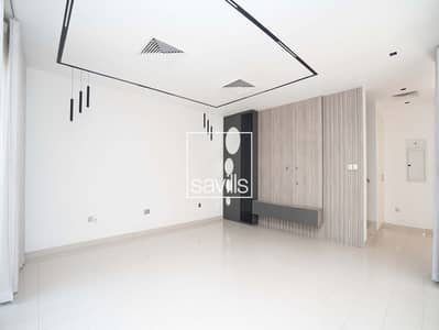 3 Bedroom Townhouse for Sale in Al Raha Gardens, Abu Dhabi - Modified Villa | SIngle Row | Vacant 3 Bedroom Townhouse for Sale in Al Raha Gardens, Abu Dhabi - Modified Villa | SIngle Row | Vacant