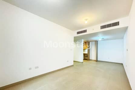 1 habitación Apartamento para en Alquiler en Al Raha Beach, Abu Dhabi - Apartamento en Al Raha Beach，Al Zeina，Al Zeina Building C, 1 dormitorio, 85000 AED - 15600638