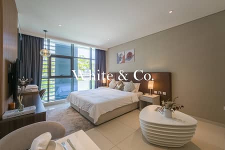 Studio for Rent in Palm Jumeirah, Dubai - West Beach Access | Infinity Pool | Vacant