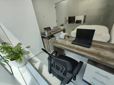 Офис в аренду в Шейх Зайед Роуд, Дубай - 9b5ea799-5c29-482a-8e88-1813cb2d2cd2. jpg