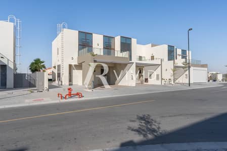 4 Schlafzimmer Townhouse zum zur Miete in Mohammed Bin Rashid City (MBR City), Dubai - Reihenhaus in Mohammed Bin Rashid City (MBR City),District 11,The Fields,Senses at the Fields, 4 schlafzimmer, 240000 AED - 15601586 4 Schlafzimmer Townhouse zum zur Miete in Mohammed Bin Rashid City (MBR City), Dubai - Reihenhaus in Mohammed Bin Rashid City (MBR City),District 11,The Fields,Senses at the Fields, 4 schlafzimmer, 240000 AED - 15601586