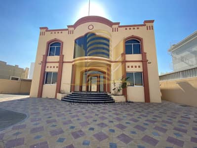 فیلا 5 غرف نوم للايجار في الرقايب، عجمان - 1000211305. jpg