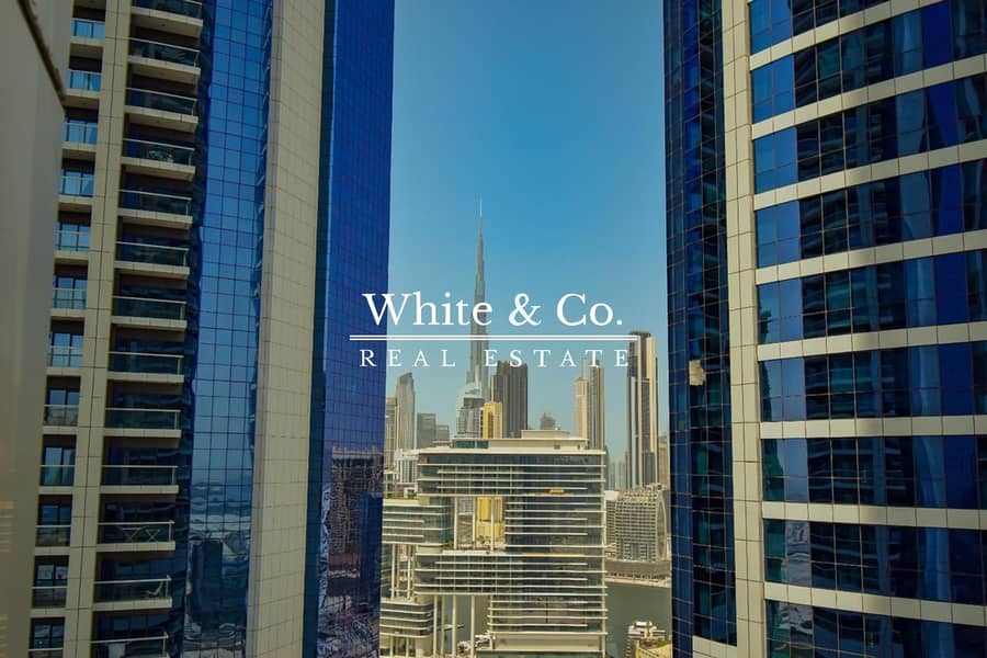 FULLY FURNISHED | VACANT | DOWNTOWN VIEWS FULLY FURNISHED | VACANT | DOWNTOWN VIEWS