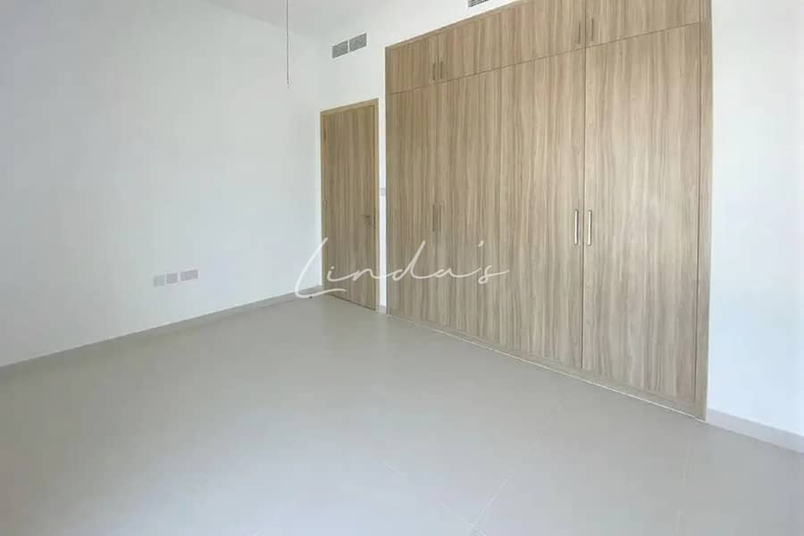 8 images image img