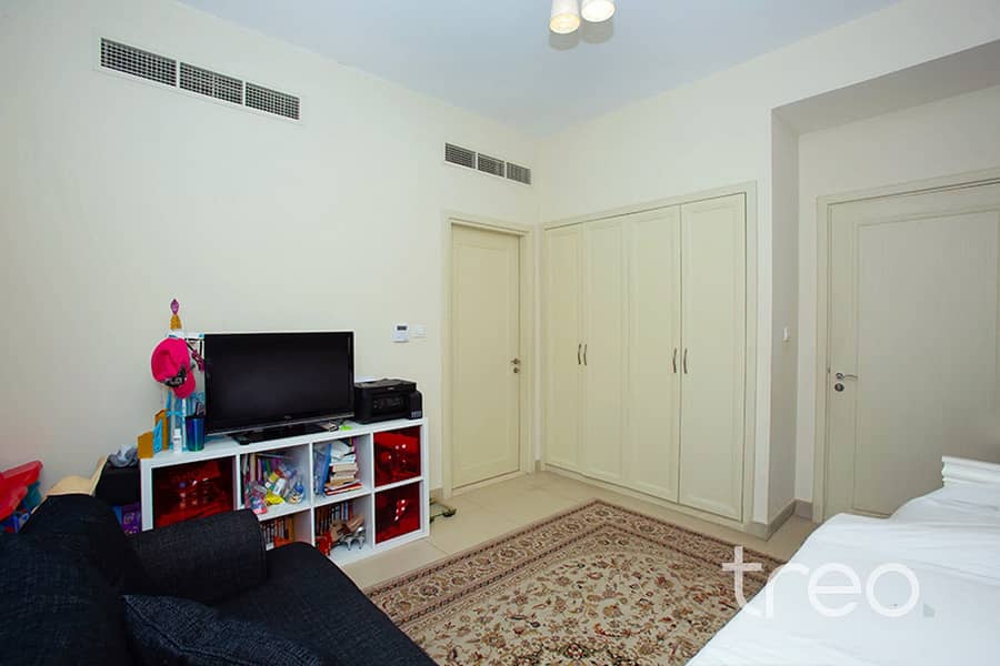 10 010 Lila - 12. jpg