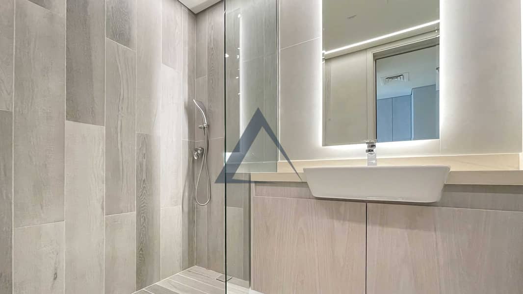 High Floor | Fully Furnished | 12 Cheques - Image 10