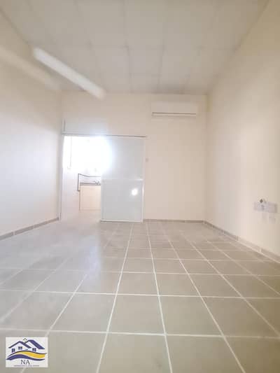Studio te Huur in Al Majaz, Sharjah - 1000187450. jpg