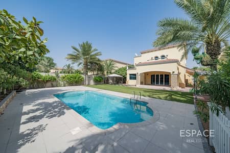 4 Camere Villa in Vendita a Jumeirah Park, Dubai - Villa a Jumeirah Park，Legacy，Legacy Large, 4 camere da letto, 12750000 AED - 15588843