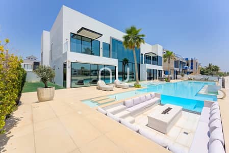 6 Bedroom Villa for Rent in Palm Jumeirah, Dubai - 1. jpeg