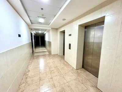 1 Schlafzimmer Wohnung zum zur Miete in Liwan, Dubai - Wohnung in Liwan，Queue Point，Mazaya 18, 1 schlafzimmer, 55000 AED - 15603448