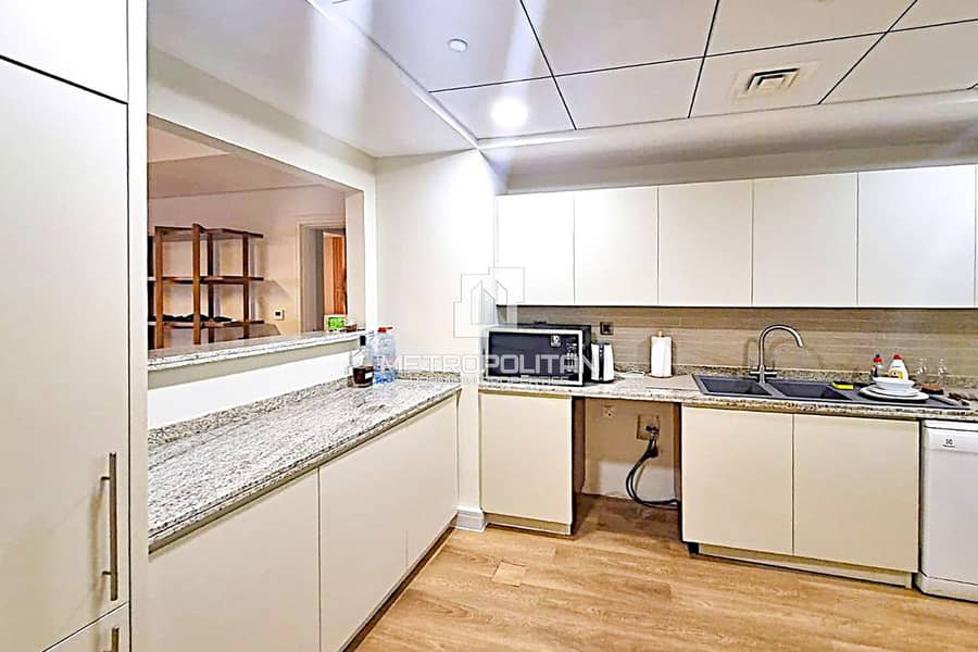 High Floor| Spacious| Furnished| Vacant| Palm View – pohled 5