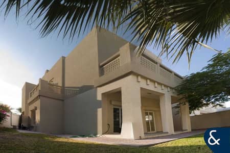 4 Bedroom Villa for Rent in The Lakes, Dubai - Type C-End | 4 Bed | Opposite Pool & Park
