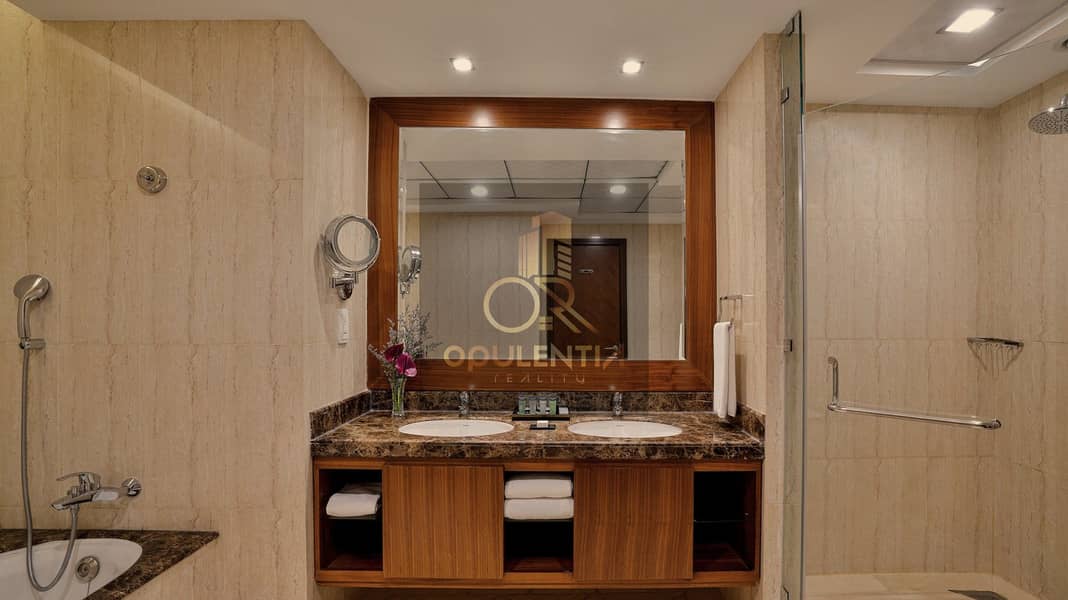 6 Studio Bathroom 1 Bathroom. jpg