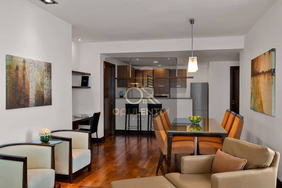 2 Premier Two Bedroom Sea View Apartment_Dining and Kitchen View. jpg
