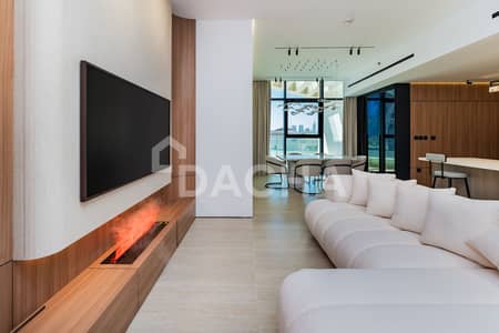 2 Bedroom Flat for Sale in Palm Jumeirah, Dubai - Exclusive | Fully Renovated | Sea Views
