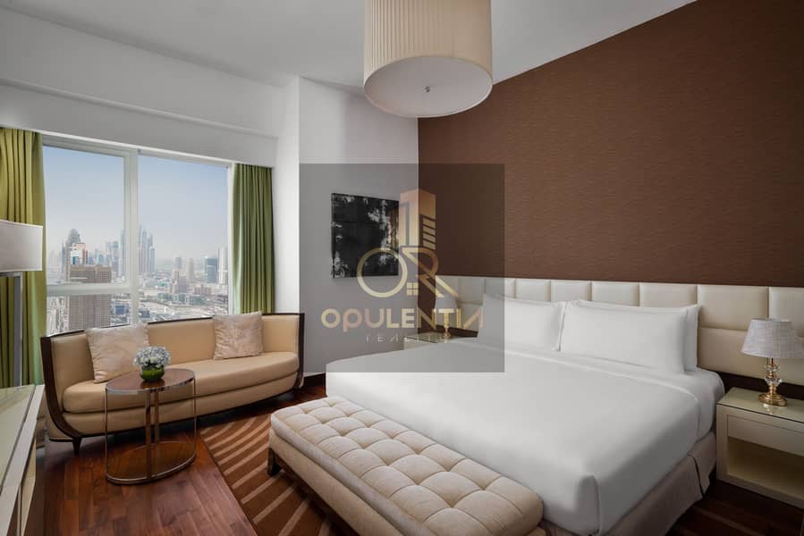 5 Premier Three Bedroom Penthouse_Masterbedroom. jpg