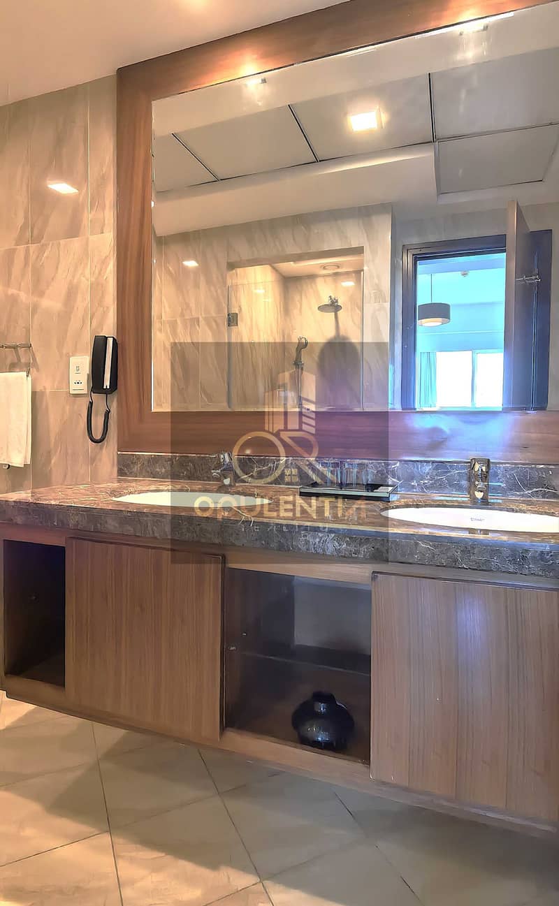 18 Deluxe Two Bedroom  (21). jpg