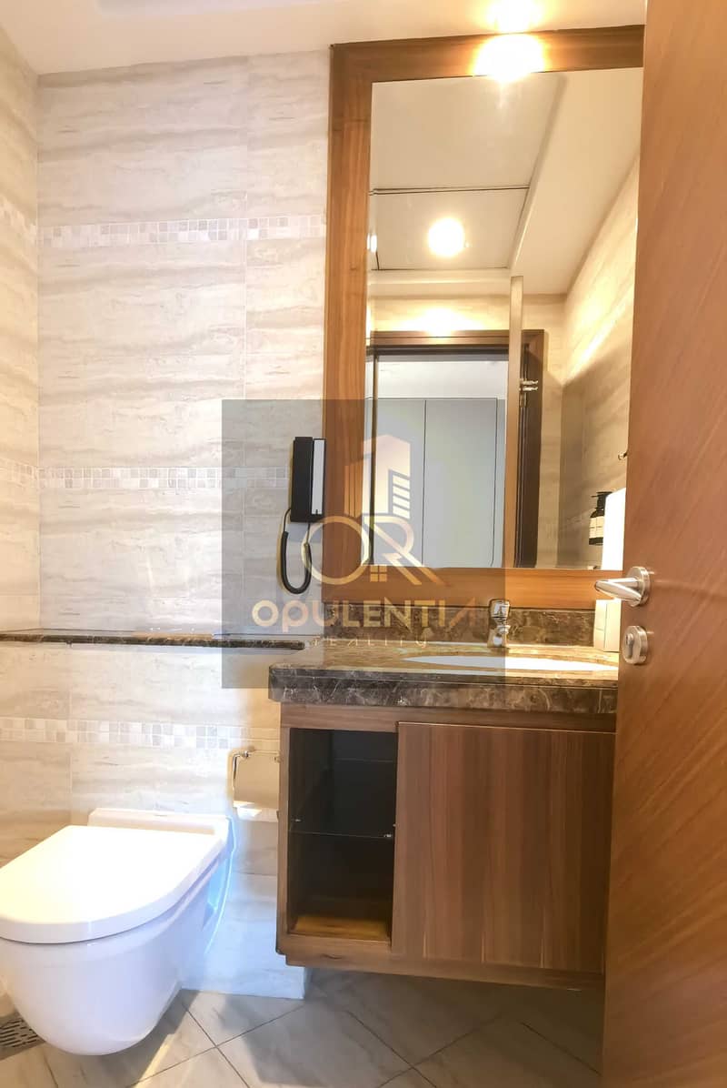 21 Deluxe Two Bedroom  (15). jpg
