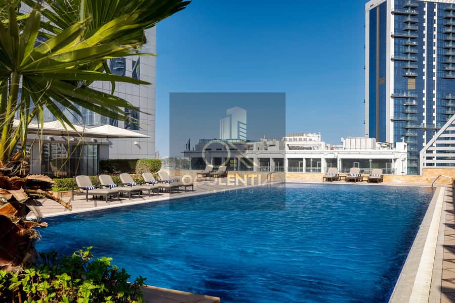 31 Swimming Pool 1. jpg