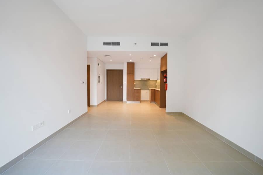 Spacious Layout | Marina View | Vacant Now Spacious Layout | Marina View | Vacant Now